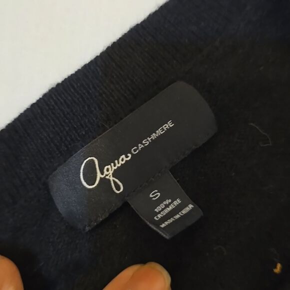 Aqua Cashmere short sleeve sweater with ruffle, sz S - Picture 8 of 9